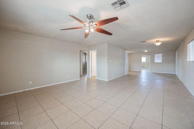 2062 E NANCY Lane, Phoenix, AZ 85042