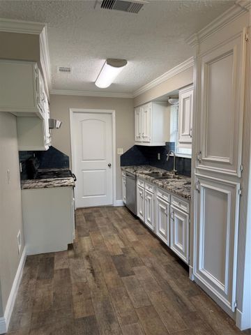 10126 Fernstone Lane, Houston, TX 77070