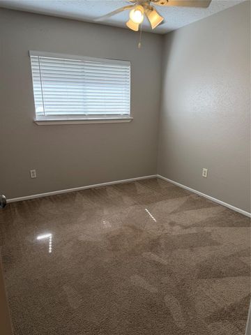 10126 Fernstone Lane, Houston, TX 77070