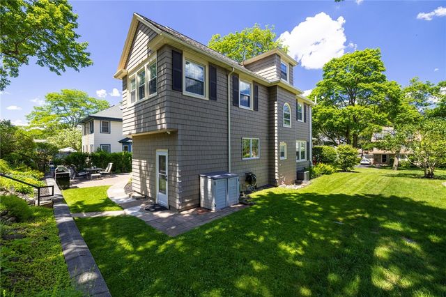243 Rockingham Street, Rochester, NY 14620