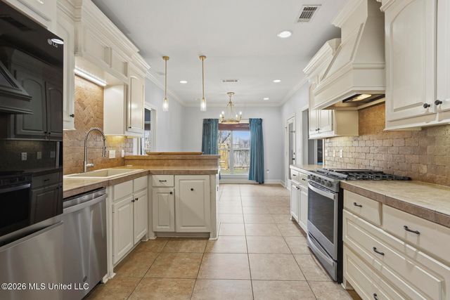 206 Huntington Hollow, Brandon, MS 39047