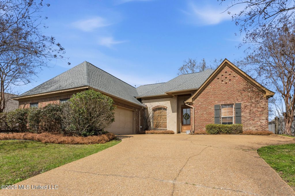206 Huntington Hollow, Brandon, MS 39047