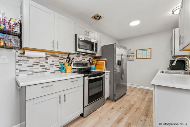 4405 E 6TH ST, Cheyenne, WY 82001