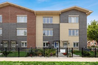 3505 S PARNELL Avenue B, Chicago, IL 60609