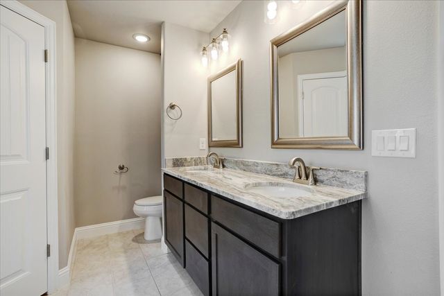 2032 Wyldewood Way, Sherman, TX 75092