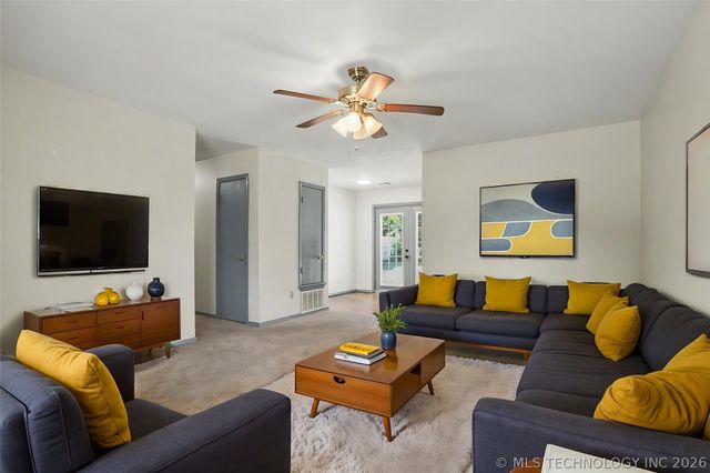 528 W Denny Street, Catoosa, OK 74015