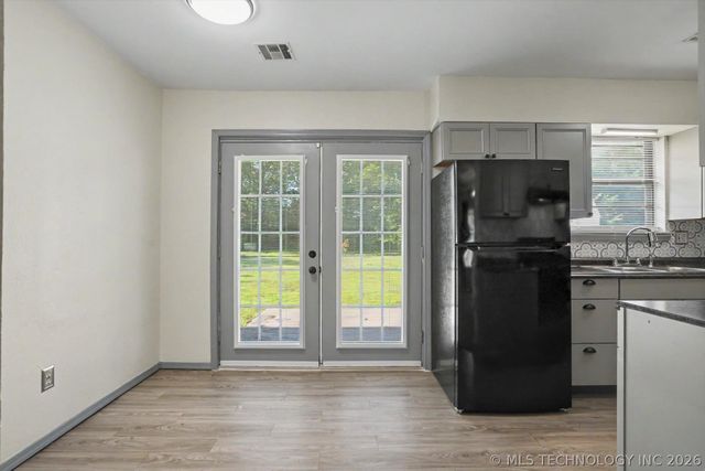 528 W Denny Street, Catoosa, OK 74015
