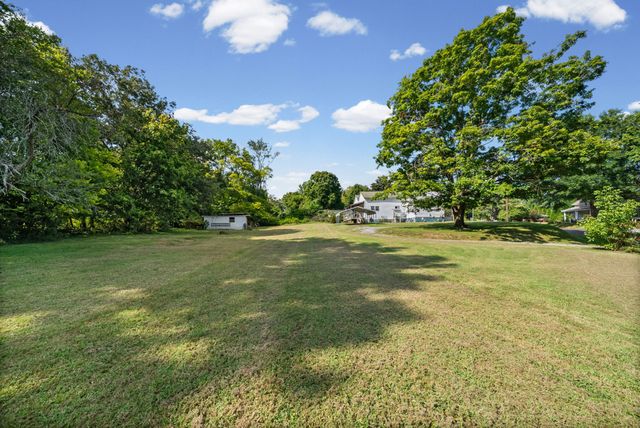 2540 Spring St, Pleasant View, TN 37146