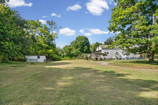 2540 Spring St, Pleasant View, TN 37146