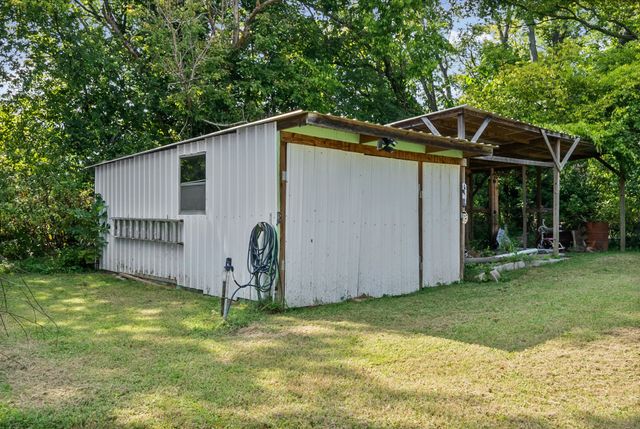 2540 Spring St, Pleasant View, TN 37146