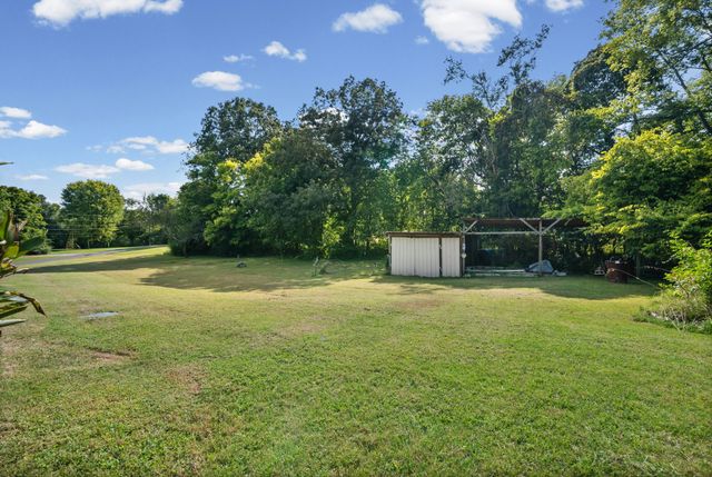2540 Spring St, Pleasant View, TN 37146