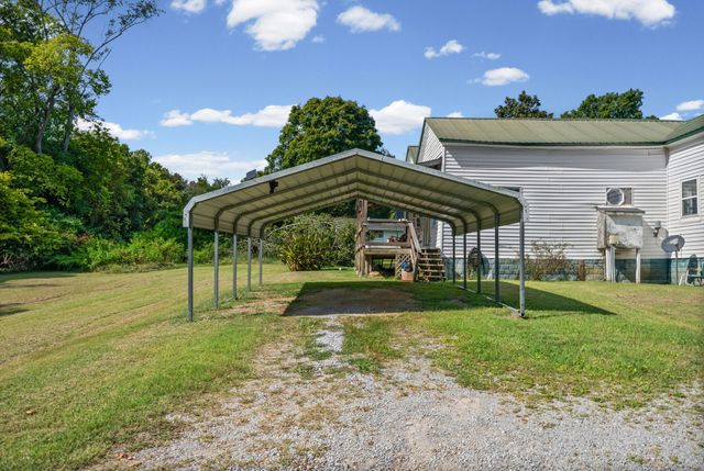 2540 Spring St, Pleasant View, TN 37146