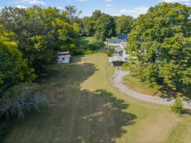 2540 Spring St, Pleasant View, TN 37146