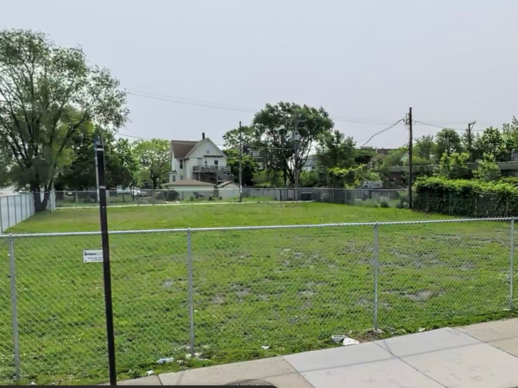 6901 S Wentworth Avenue, Chicago, IL 60621