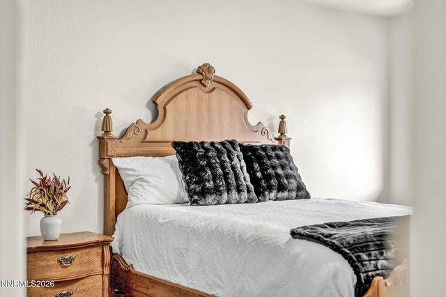 1784 Mahogany Circle, Minden, NV 89423