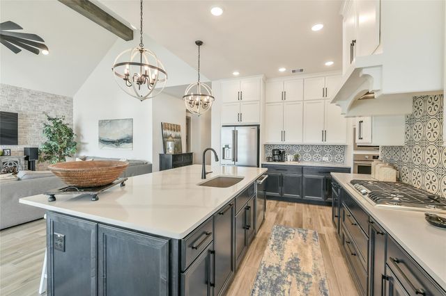 3010 Emerald Field Lane, Brookshire, TX 77423