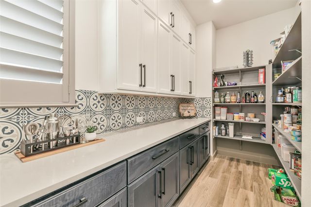 3010 Emerald Field Lane, Brookshire, TX 77423