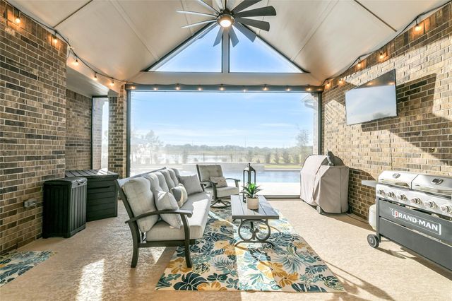 3010 Emerald Field Lane, Brookshire, TX 77423