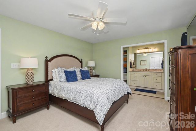 8333 Knights Bridge Road, Charlotte, NC 28210