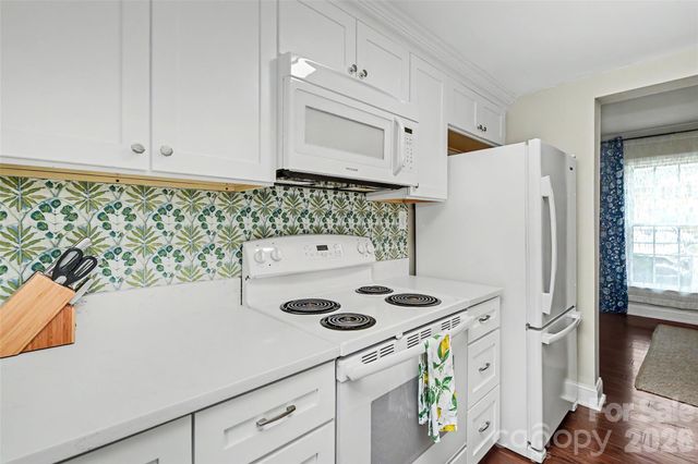 8333 Knights Bridge Road, Charlotte, NC 28210