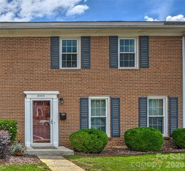 8333 Knights Bridge Road, Charlotte, NC 28210