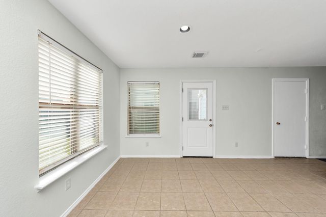 2610 Skyview Shadows Court, Houston, TX 77047