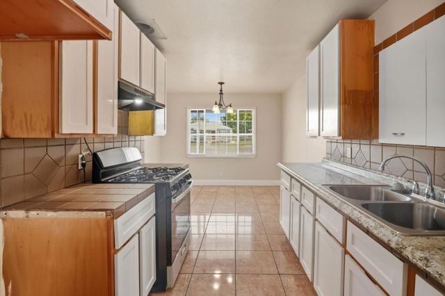 957 Oakwood Avenue, Vallejo, CA 94591