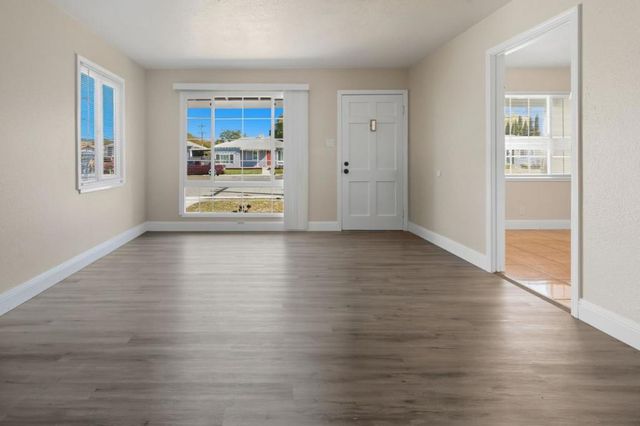 957 Oakwood Avenue, Vallejo, CA 94591