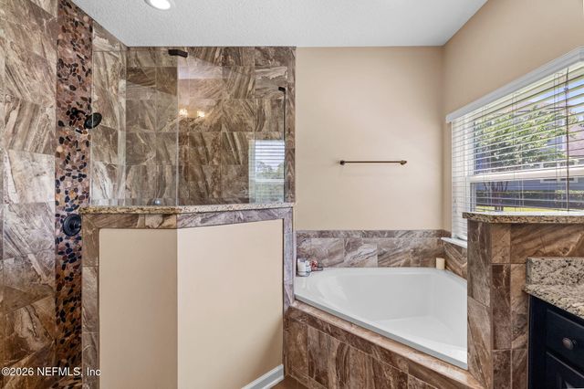 3390 OGLEBAY Drive, Green Cove Springs, FL 32043
