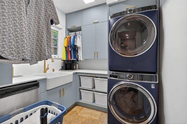 1222 Ferdinand St, Coral Gables, FL 33134