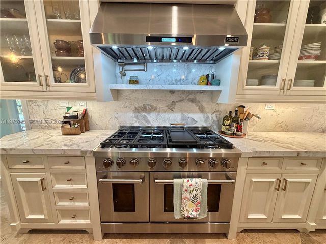 1222 Ferdinand St, Coral Gables, FL 33134