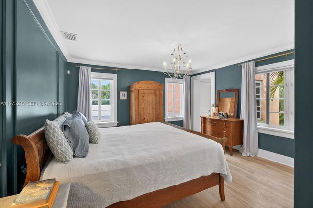 1222 Ferdinand St, Coral Gables, FL 33134