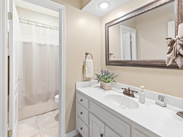 212 Pine Terrace Dr, Cabot, AR 72023