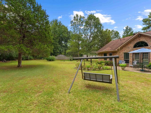 212 Pine Terrace Dr, Cabot, AR 72023