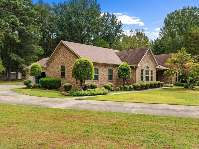 212 Pine Terrace Dr, Cabot, AR 72023