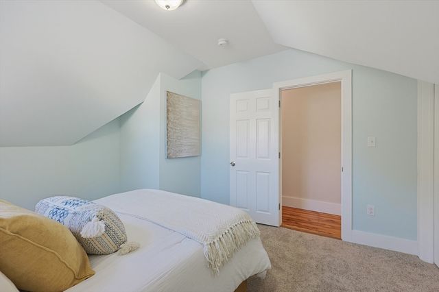 26 Pleasant St, Beverly, MA 01915