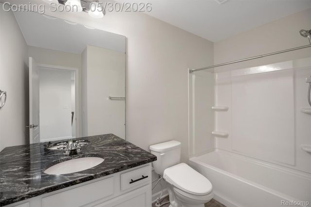 43583 Chancellor Lane, Novi, MI 48375