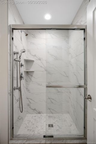 43583 Chancellor Lane, Novi, MI 48375
