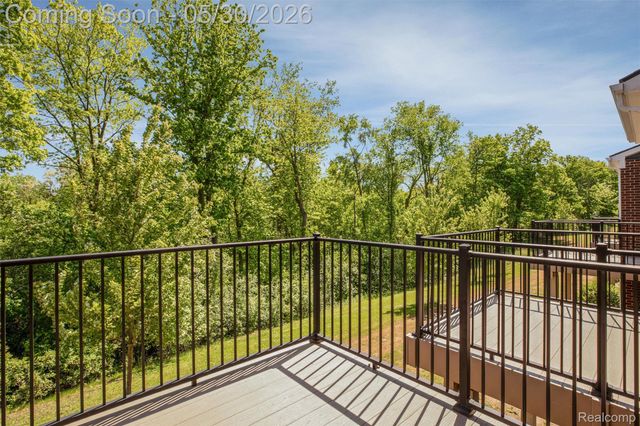 43583 Chancellor Lane, Novi, MI 48375