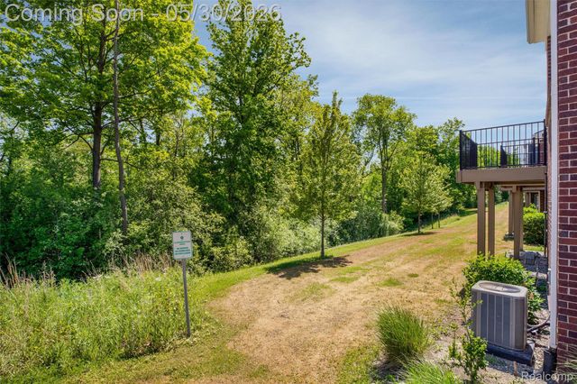 43583 Chancellor Lane, Novi, MI 48375