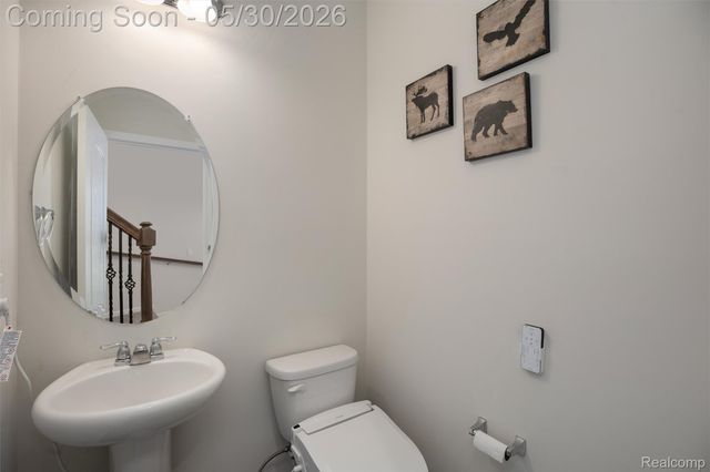 43583 Chancellor Lane, Novi, MI 48375
