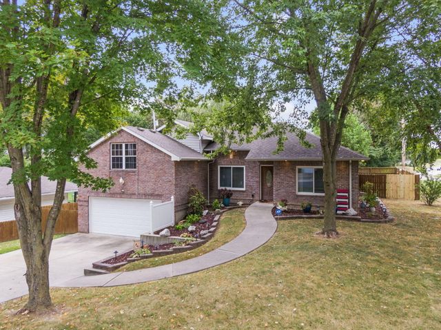 502 KROHN ST, Boonville, MO 65233