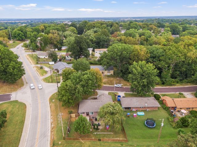 502 KROHN ST, Boonville, MO 65233