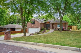 502 KROHN ST, Boonville, MO 65233