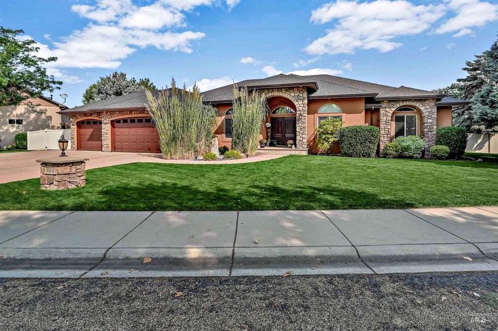3300 W Grand Rapids Dr, Meridian, ID 83646