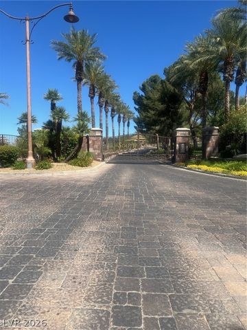 4 Rue Du Ville Way, Henderson, NV 89011