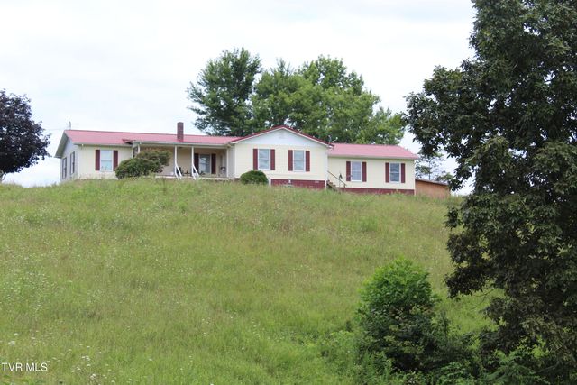 1704 Balls Chapel Road, Rose Hill, VA 24281