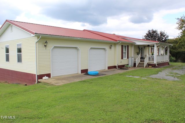 1704 Balls Chapel Road, Rose Hill, VA 24281