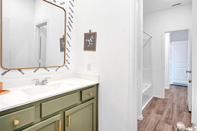 4450 Wild Flora Way, Baytown, TX 77521