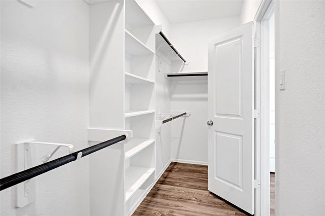 4450 Wild Flora Way, Baytown, TX 77521